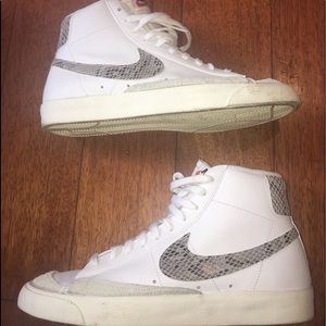 Nike blazers “snake skin”